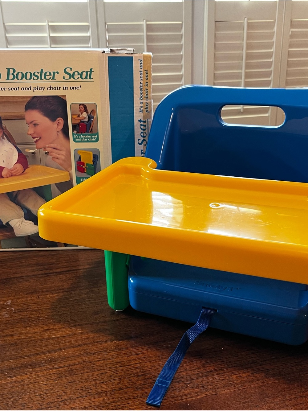 VTG Safety 1st Travel On The Go Fold Up Space Saver Booster Seat Chair Tray